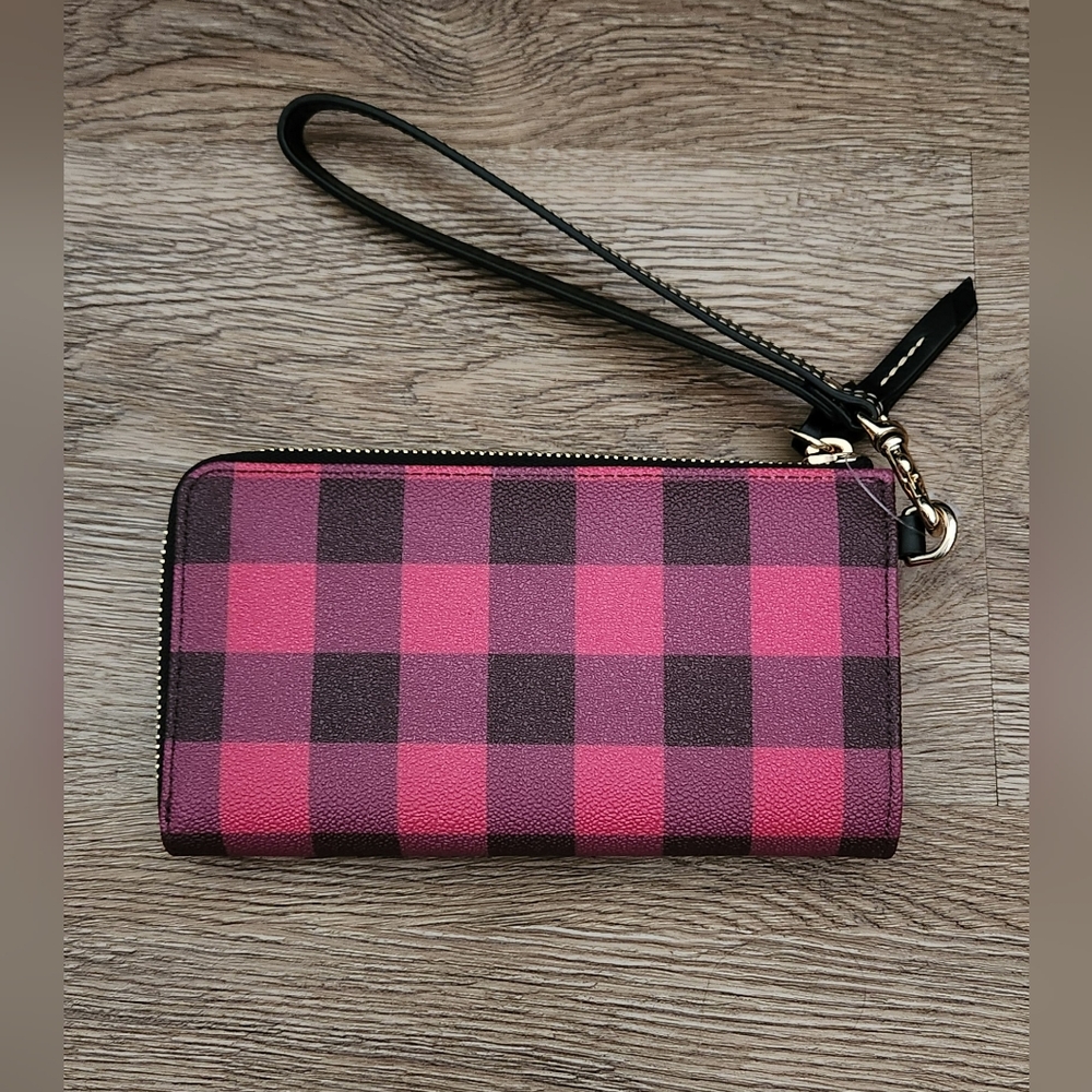 Dooney & Bourke Tucker Folded Zipper Wristlet Wallet Clutch - NWOT - Picture 2 of 8